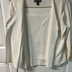 2 piece Carnigan, white on white. 1X square neck under Carnigan like new